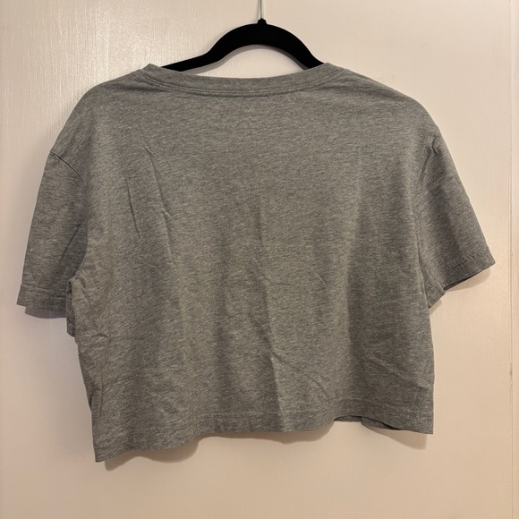 Nike Sportswear Gray Cropped Logo Tshirt Small S - Picture 2 of 2
